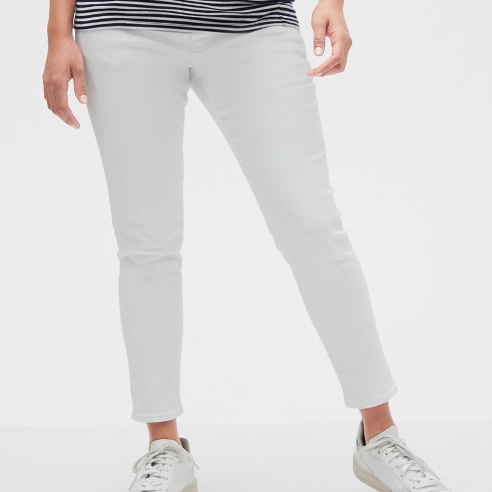 Gap Maternity White True Skinny Crop Jeans NWT